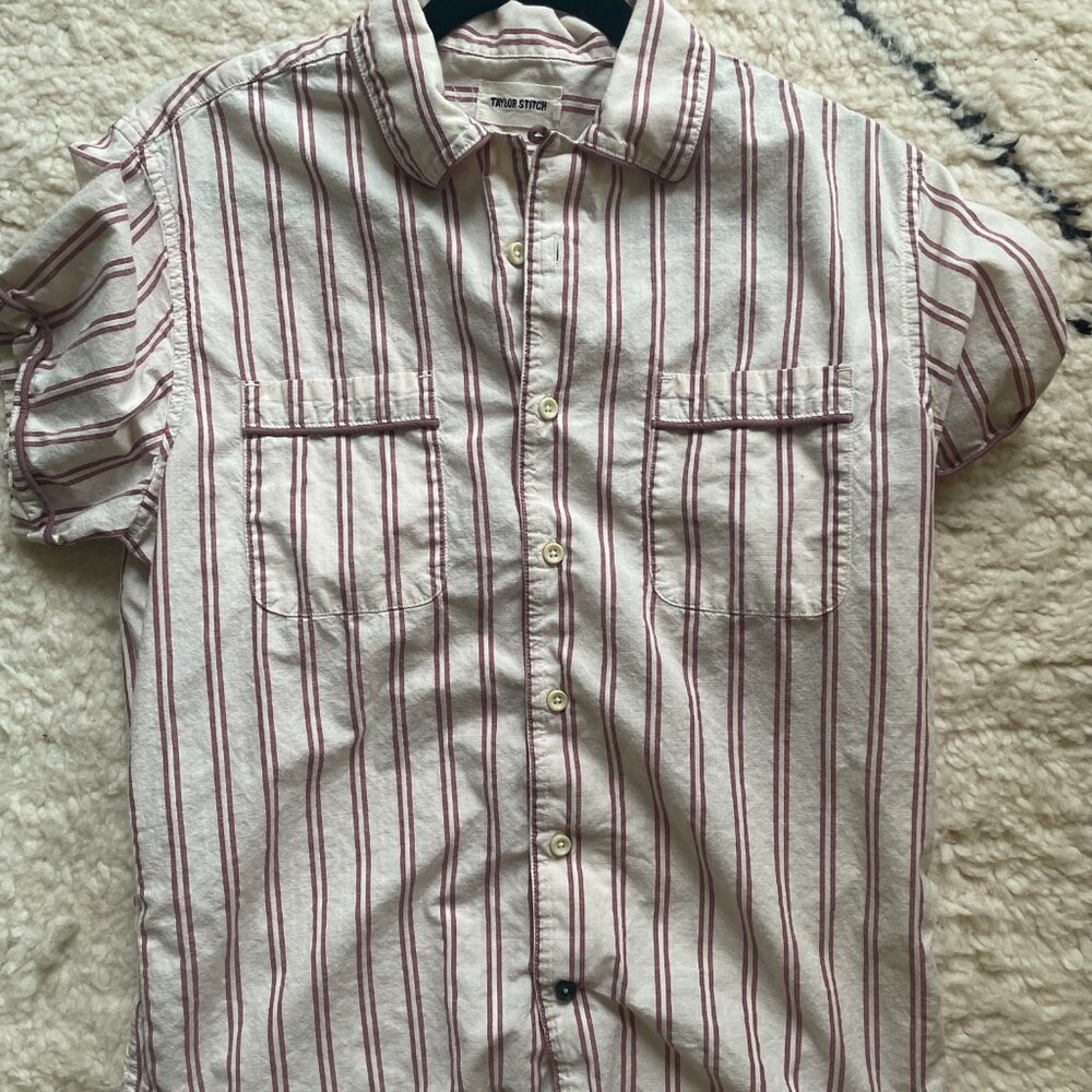 Tulum Short Sleeved Shirt in Cranberry Stripe